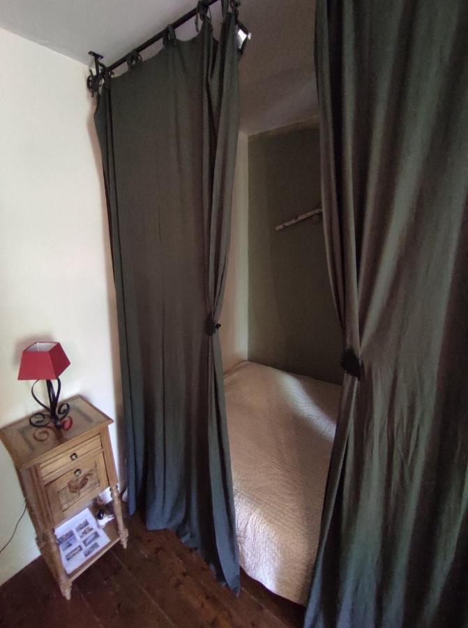Gite Le Vieux Perrin Villa Andelaroche Kültér fotó