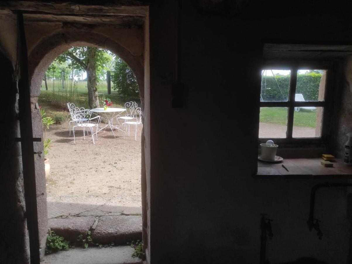 Gite Le Vieux Perrin Villa Andelaroche Kültér fotó