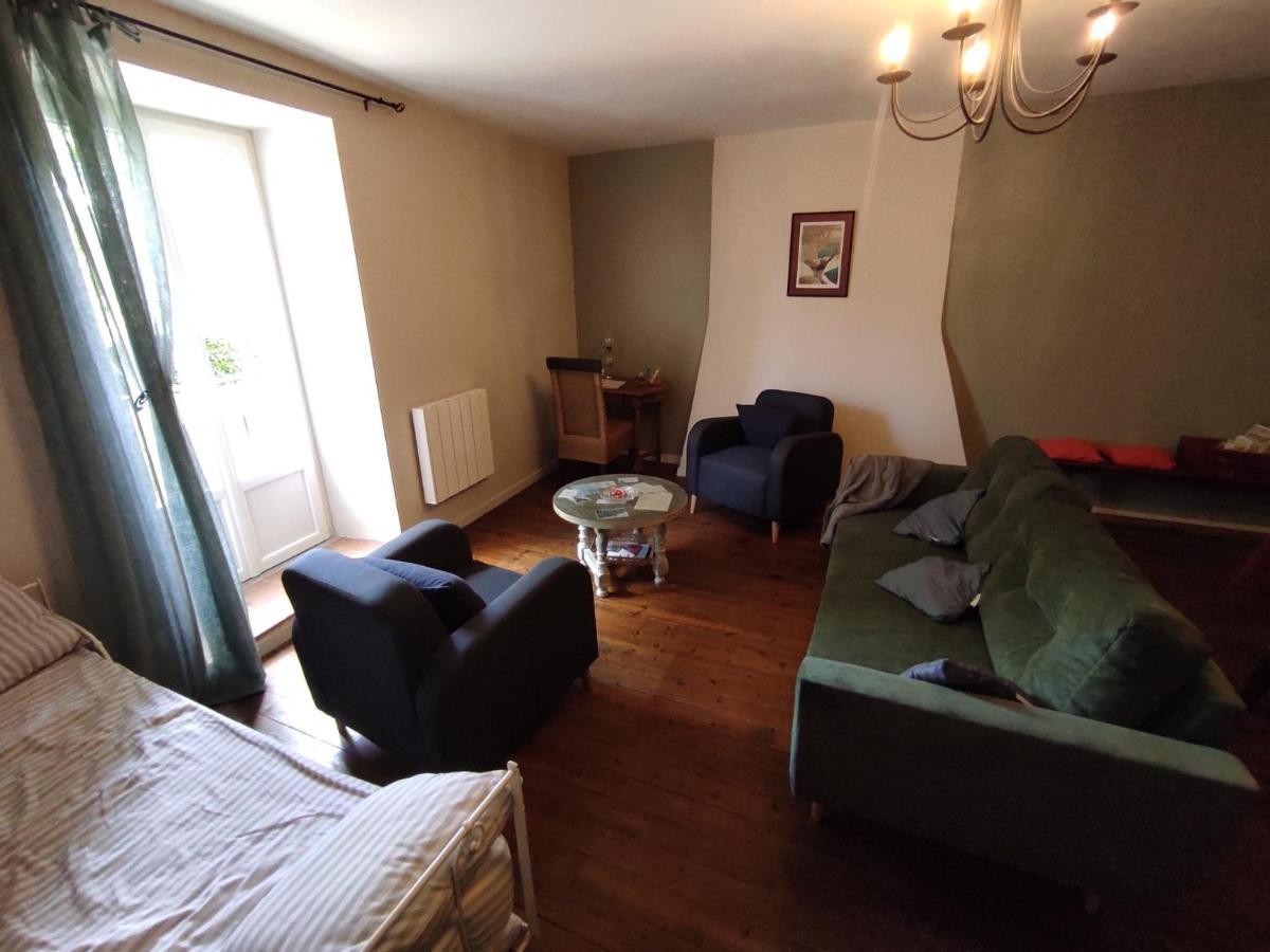 Gite Le Vieux Perrin Villa Andelaroche Kültér fotó